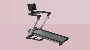 pa视讯娱乐平台 室内健身中心游泳池